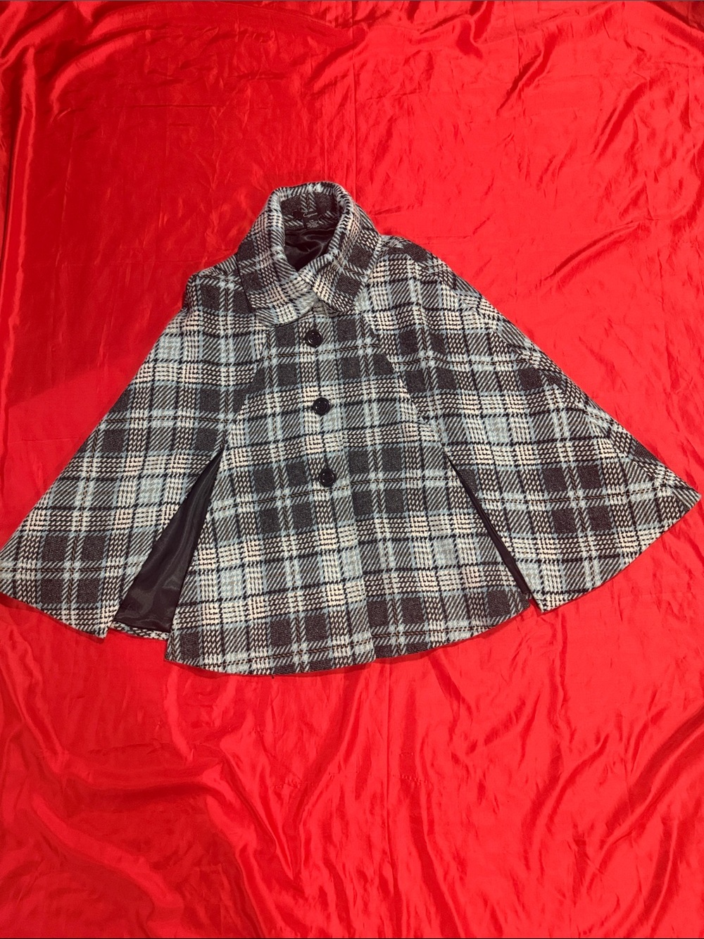 WOW POSHMARK - Authentic Cejon Wool Cape!!